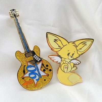 kaufen Custom Logo Hartes Emaill-Lapel-Pins mit Goldbeschichtung für die Organisationsidentifizierung online manufacture