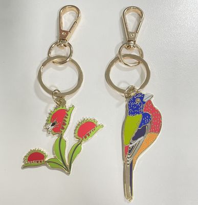 kaufen Individueller Schlüsselanhänger mit 3D-Logo-Buchstaben, Hart- oder Weich-Emaille und sandgestrahlter Rückseite, personalisierter Schlüsselanhänger online manufacture