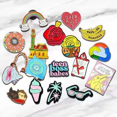 kaufen Individuelle Anstecknadeln - Hartemaille-Metallabzeichen für Mitarbeiteranerkennung online manufacture