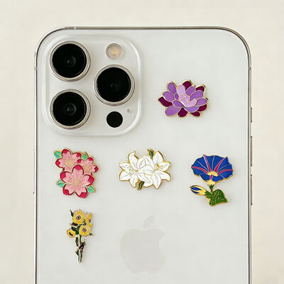 kaufen Benutzerdefiniertes 3D-Design, rosa Farbe, hochwertiges Material, Emaille-Pin-Abzeichen zur Handy-Dekoration online manufacture