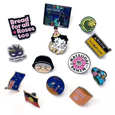Großhandel Hochwertige kundenspezifische niedliche Gestaltung Personalisiertes Logo Metall-Badges Weiches Emaille Lapel Pin