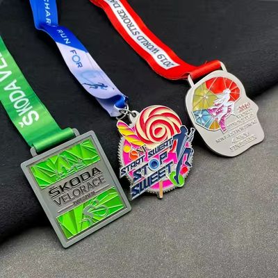 Personalisierte 2D-Doppelseitige weiche Emaille Laufsport Sportveranstaltung Band Medaille Metall