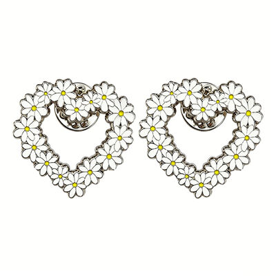Daisy Enamel Pins Heart Shape Brooch Lapel Pin For Backpack Jacket Fashion Gift Wholesale