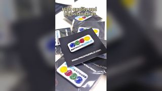 Großhandel mit individuellen weichen Emaille-Pins mit Glitzer | Funkelnde Metall-Reversabzeichen | Glitzernde Emaille-Brosche